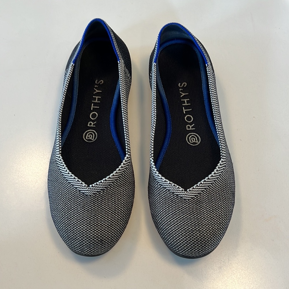 Rothy’s The Flat black size 8